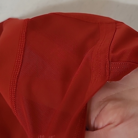 Athleta women's Rust Colored Capri leggings with Sheer Patches size XL - Picture 8 of 11